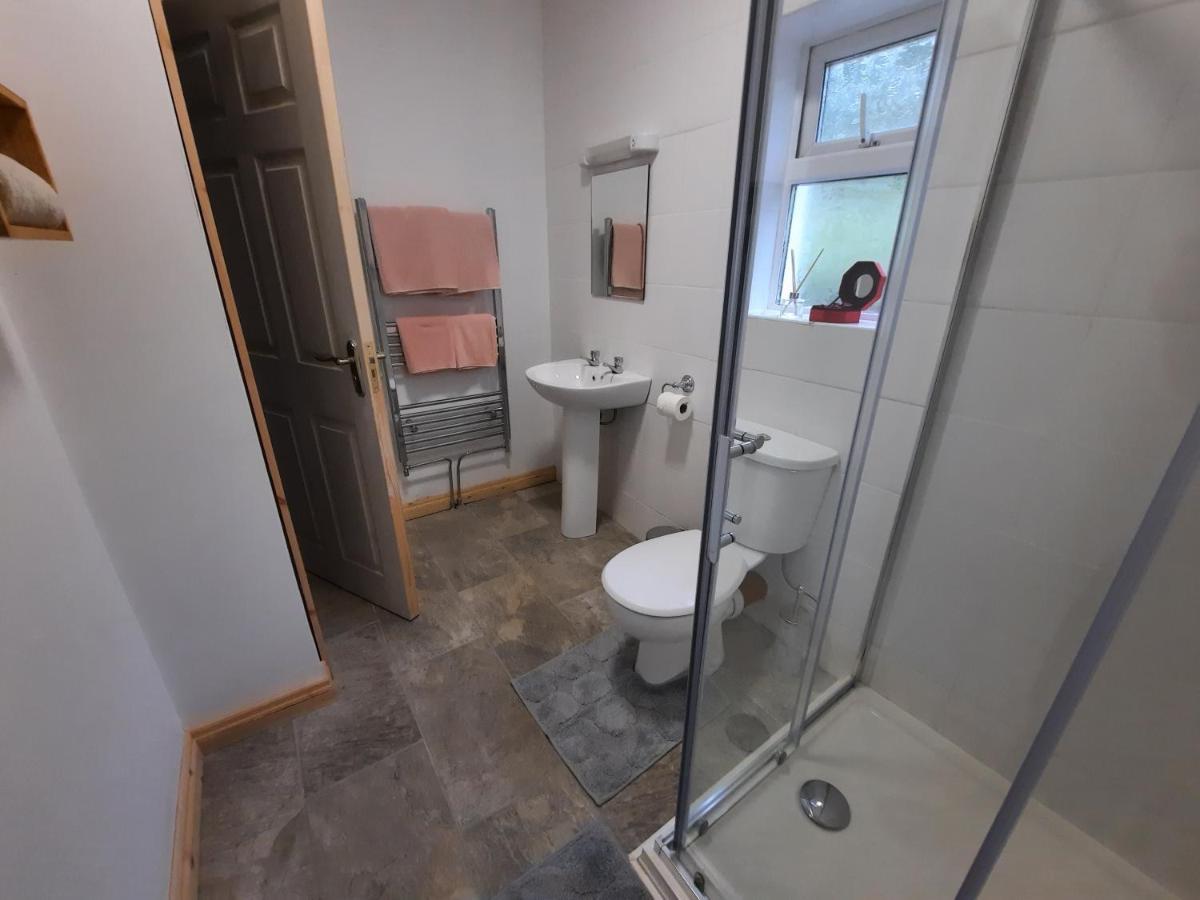 Conneelys Cottage, Connemara, Clifden, H71Y096 エクステリア 写真